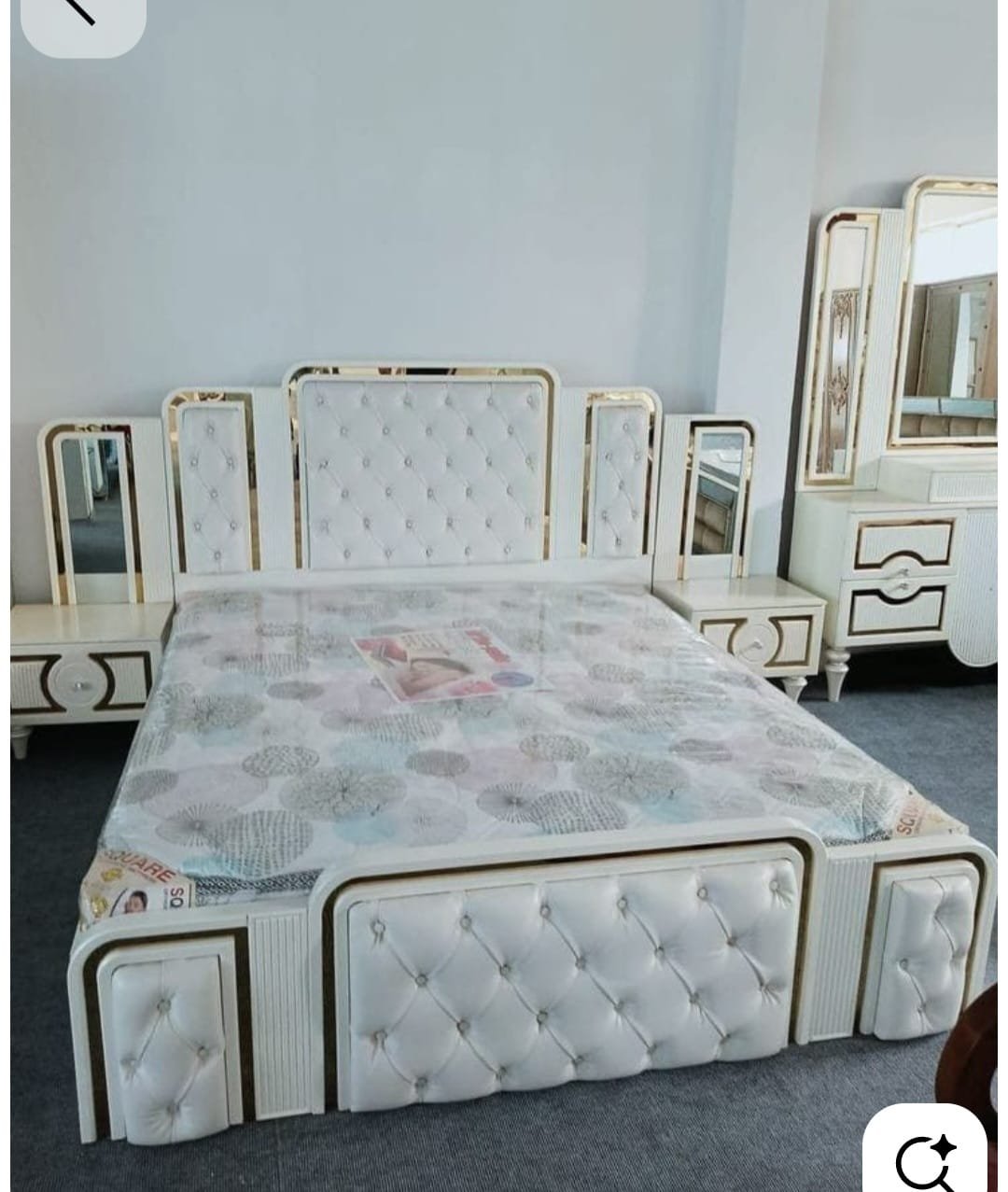 Pearl Crystal Tufted Bed
