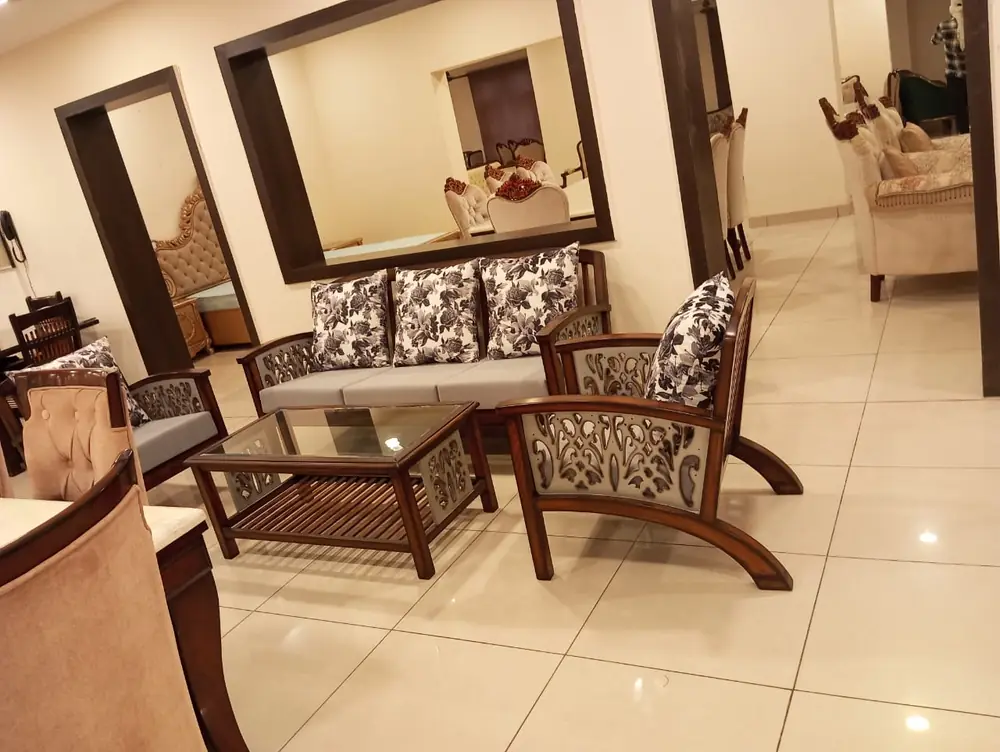 Floral Jaali Sofa Set